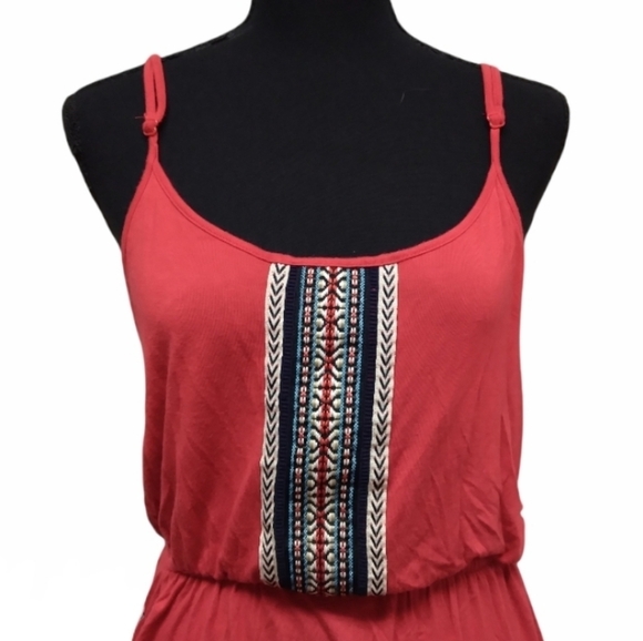 Pink Rose jersey knit dress with embroidered front - Picture 3 of 11